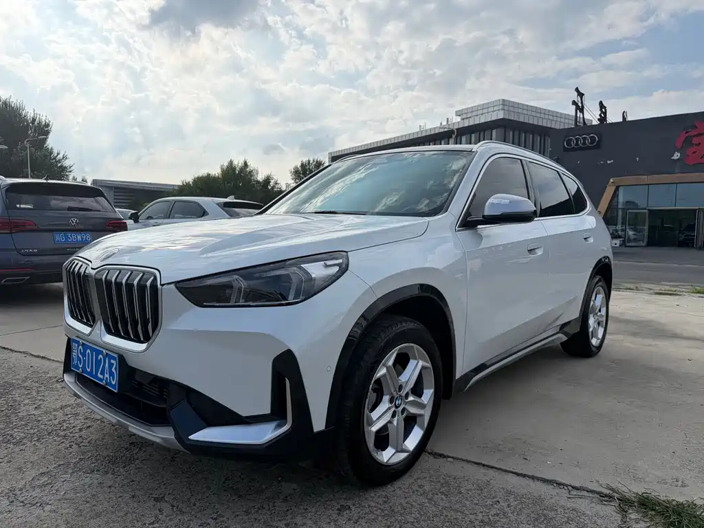 BMW X1 2023