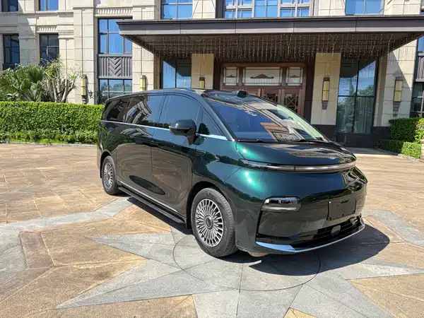 Geely Galaxy Yizhen L380 2025