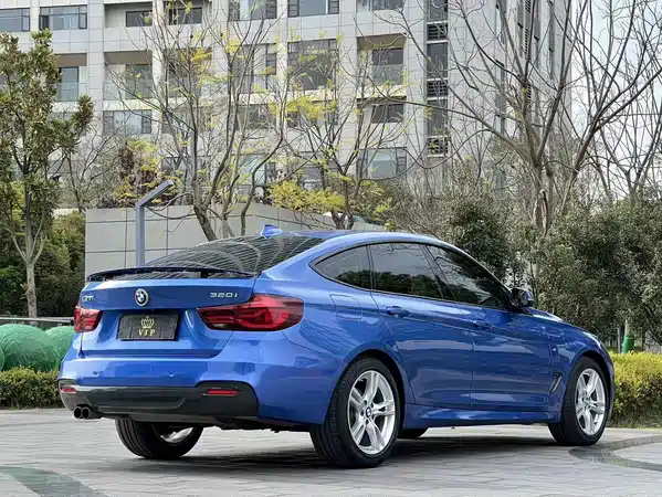 BMW 3 Series GT 2019