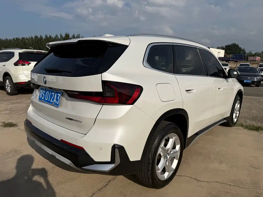 BMW X1 2023 — фото 17