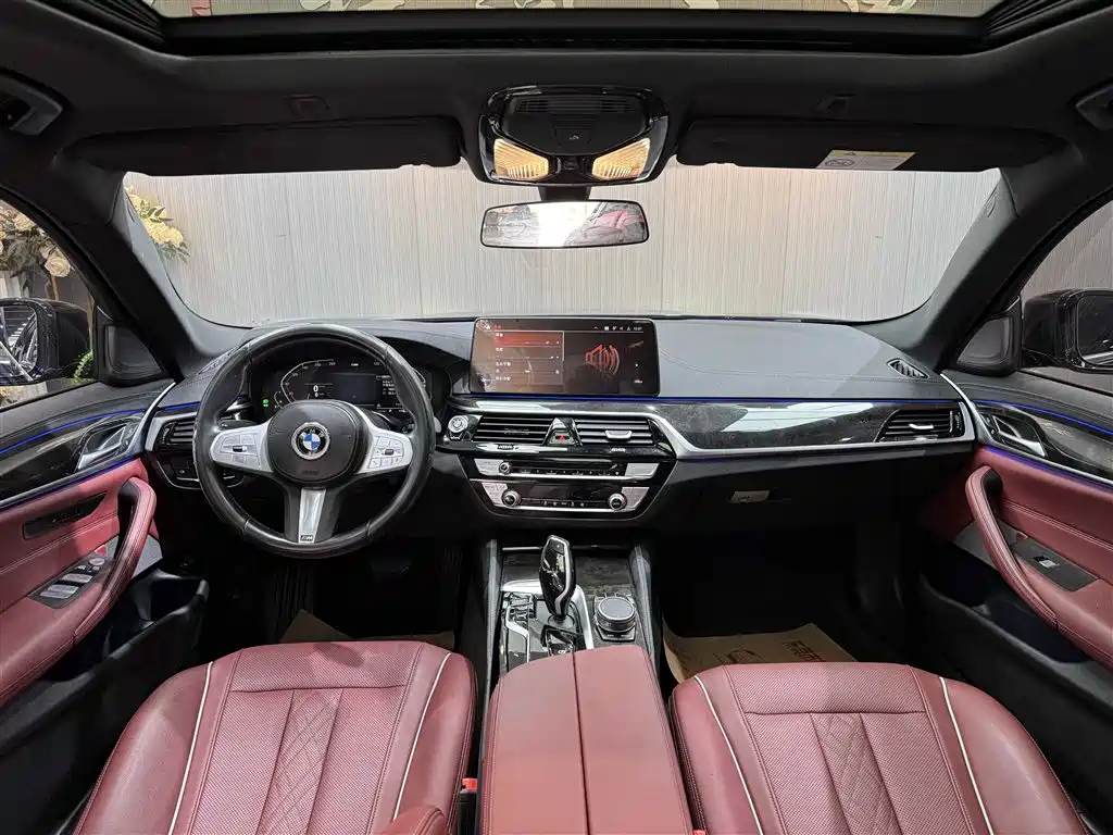 BMW 5 Series 2023