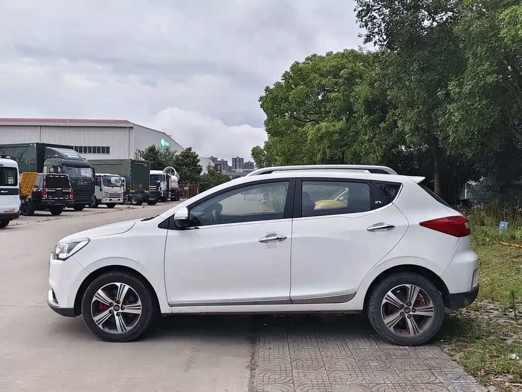 JAC iEV7S 2019
