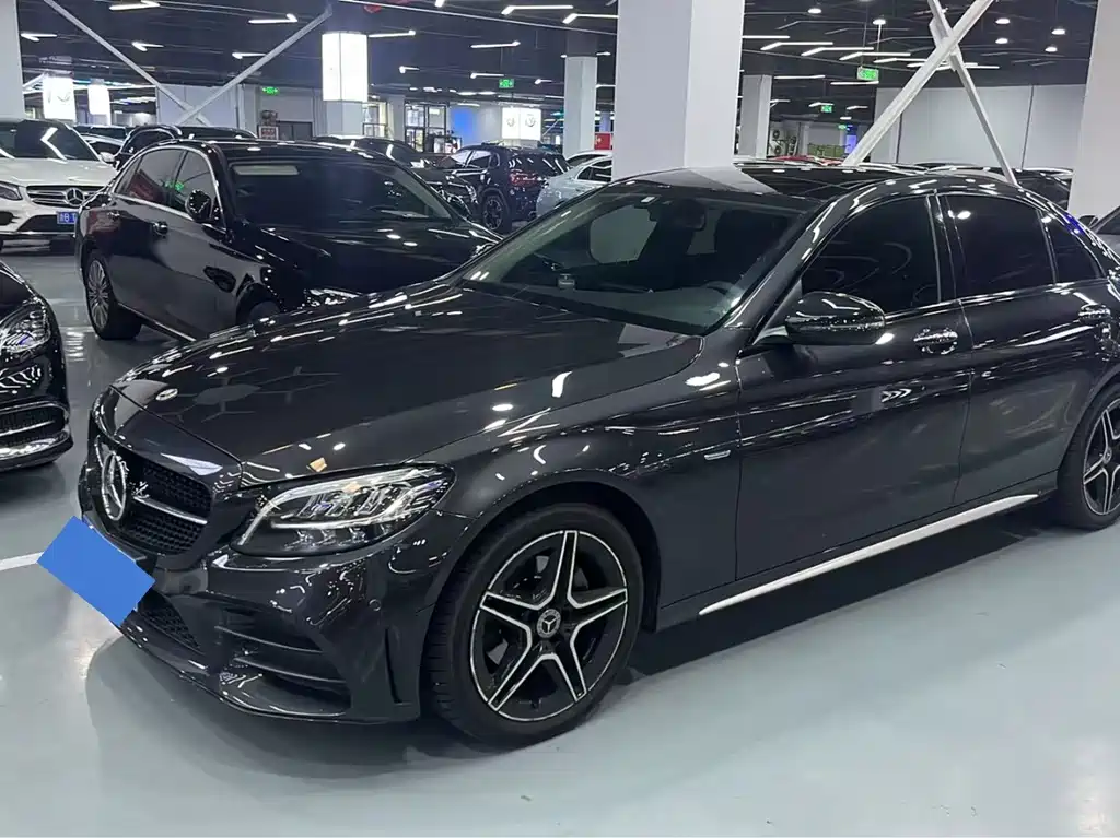 Mercedes-Benz C-Class 2021