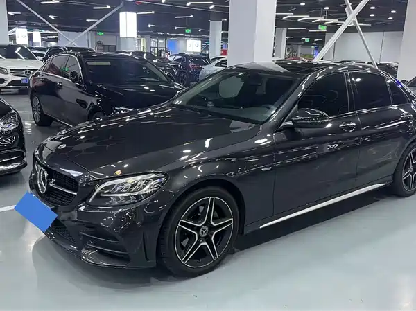 Mercedes-Benz C-Class 2021