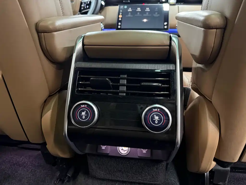 Land Rover Range Rover 2024 — фото 14