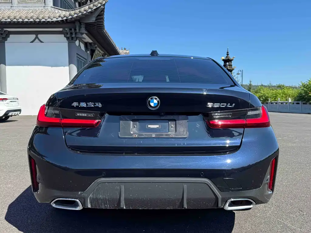 BMW 3 Series 2023