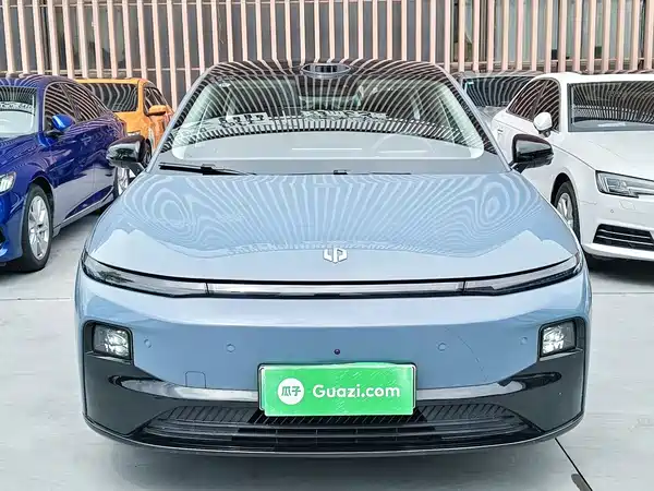 Leapmotor B01 2025
