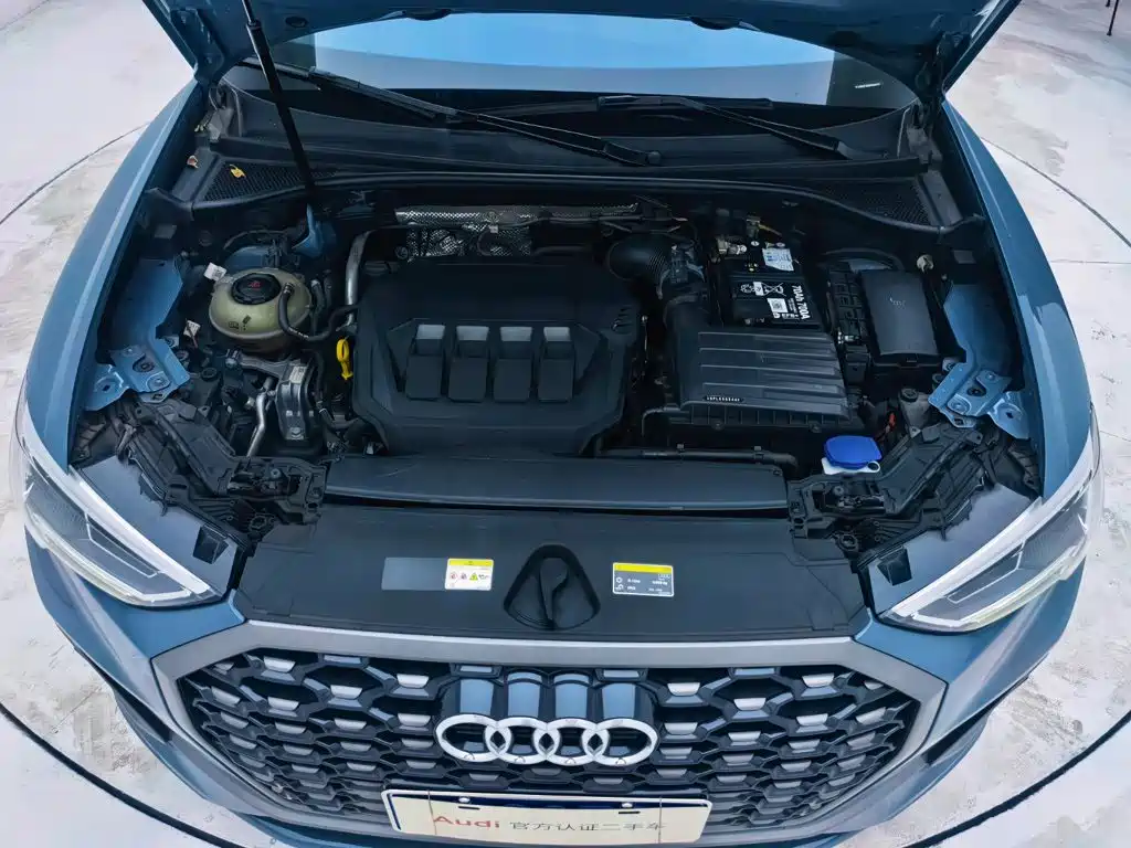 Audi Q3 Sportback 2023 — фото 18