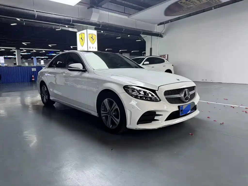 Mercedes-Benz C-Class 2021 — фото 3