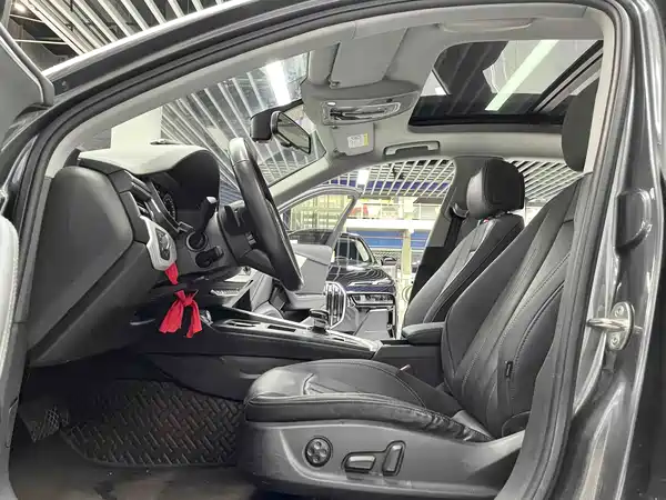 Audi A4L 2021