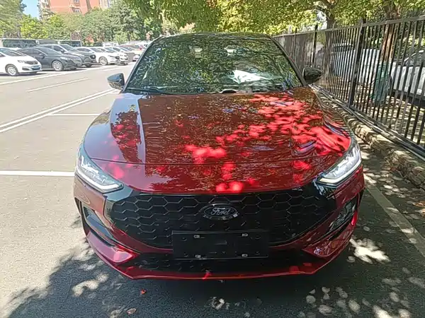 Ford Focus 2023