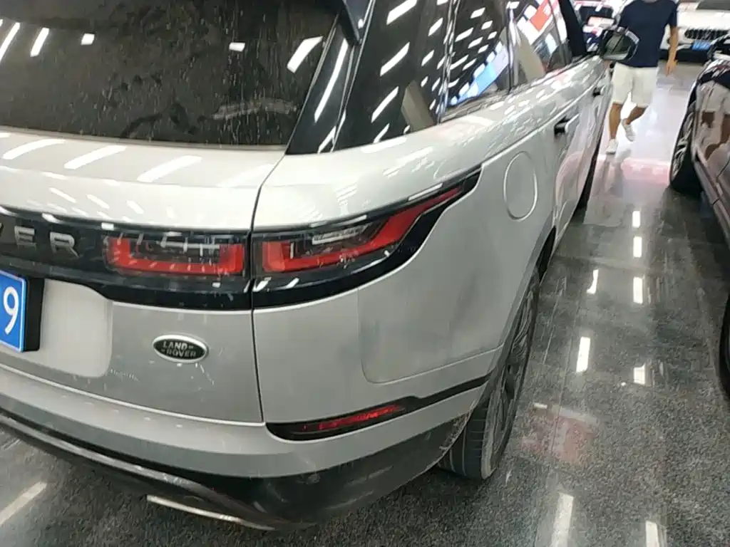 Land Rover Range Rover Velar 2019 — фото 8