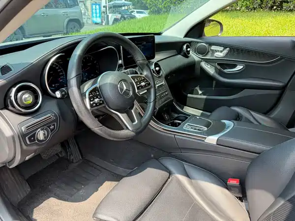 Mercedes-Benz C-Class 2019