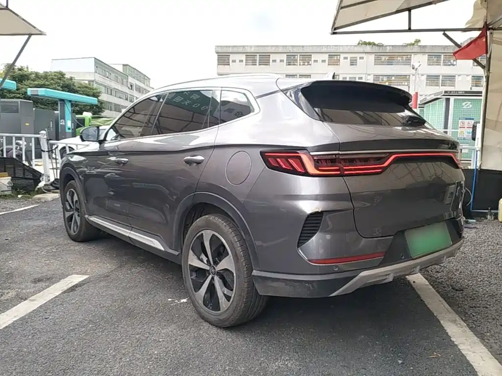 BYD Song PLUS New Energy 2022 — фото 5