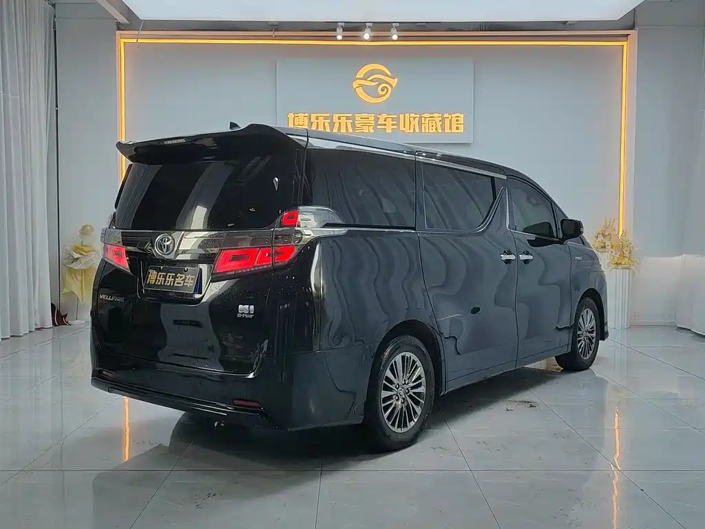 Toyota Vellfire 2021 — фото 20