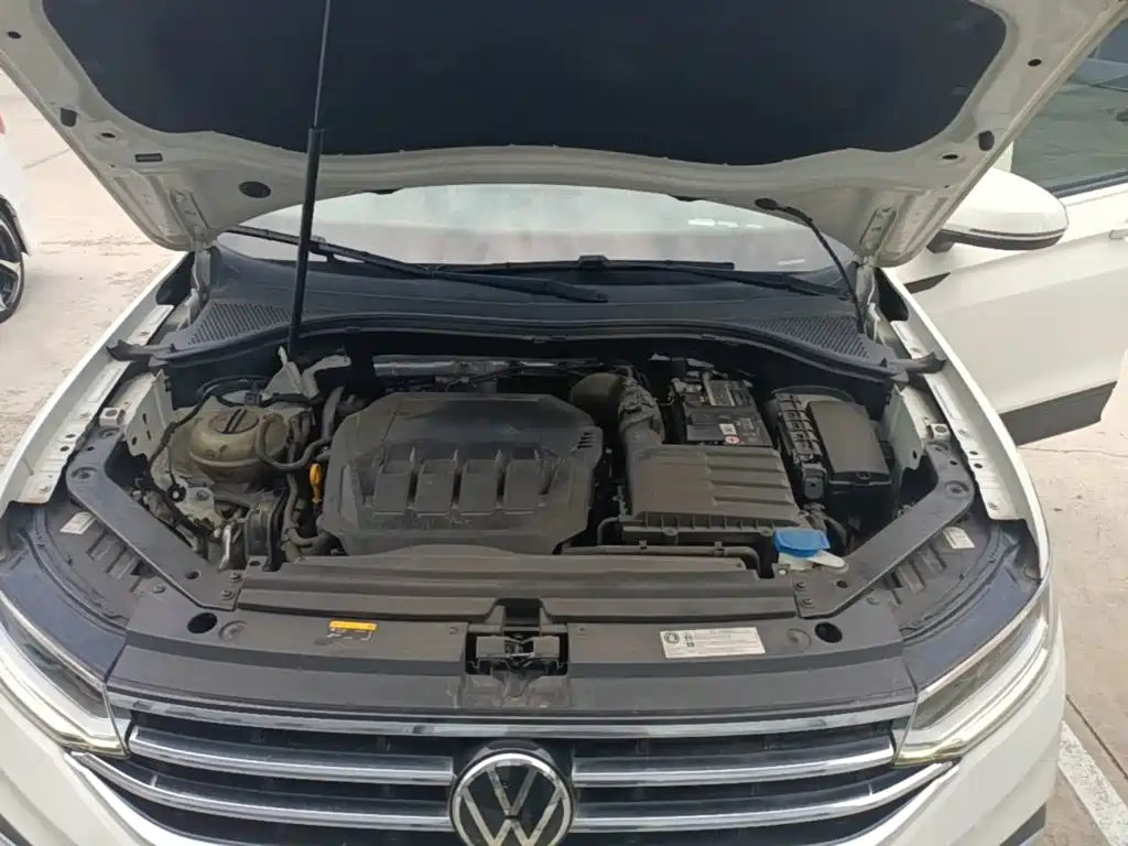 Volkswagen Tiguan L 2022 — фото 20