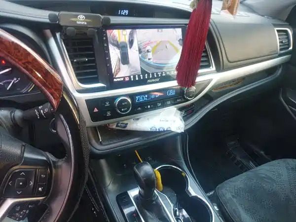 Toyota Highlander 2018