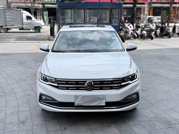 Volkswagen Bora 2021