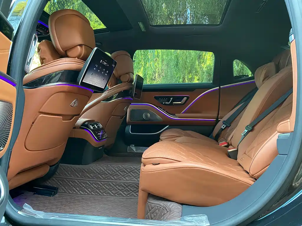 Mercedes-Benz Maybach S-Class 2023 — фото 15