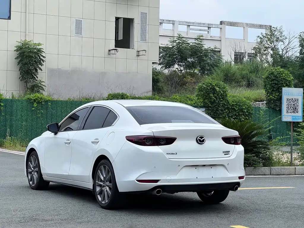 Mazda 3 Angkesela 2021