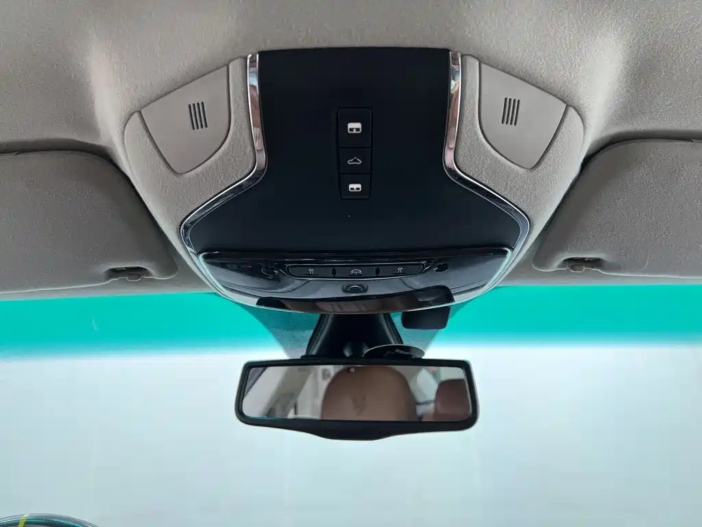 Maserati Ghibli 2015 — фото 18