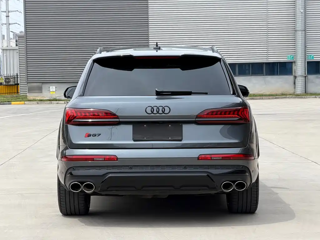 Audi SQ7 2024 — фото 5