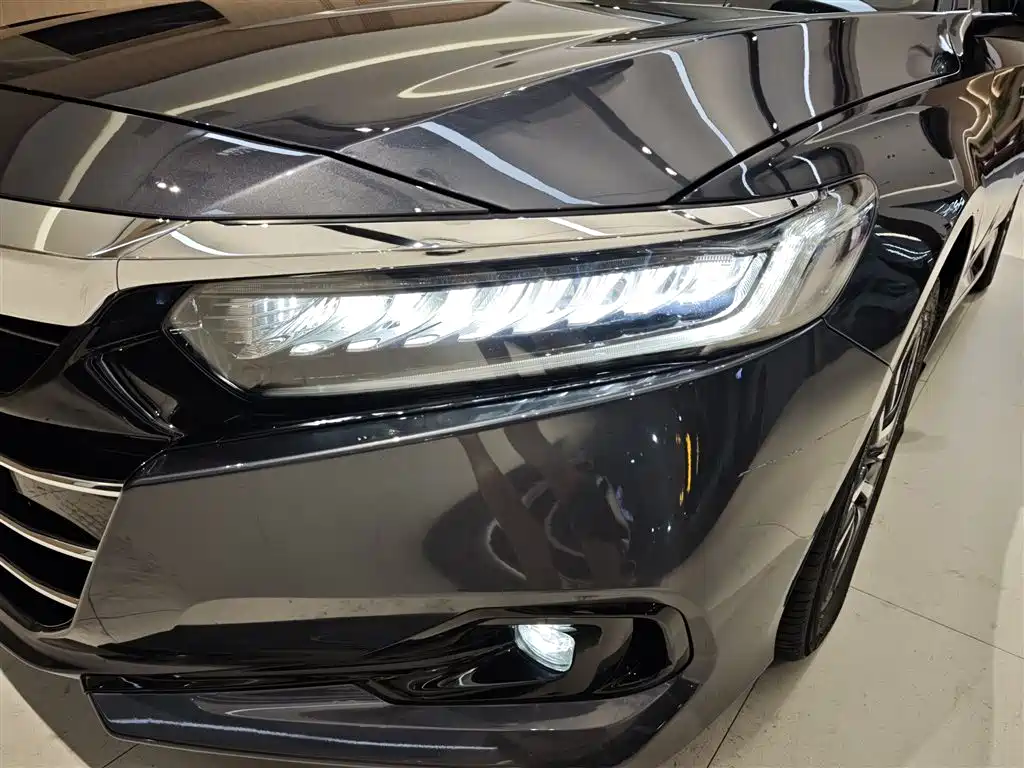 Honda Accord 2022 — фото 22