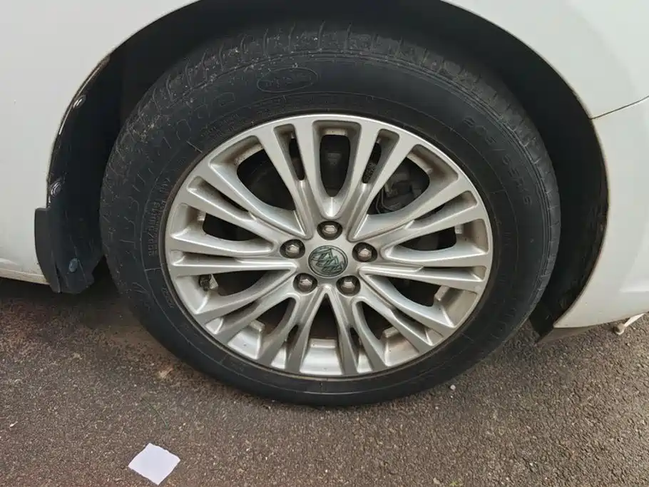 Buick Excelle 2015
