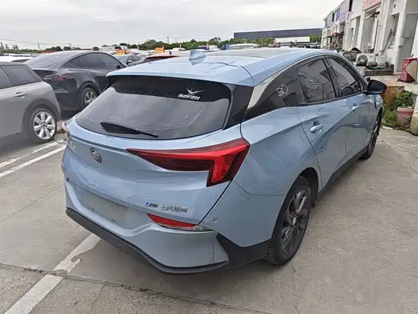 Buick Velite 6 2019