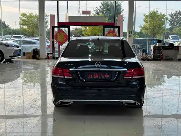 Mercedes-Benz E-Class 2016