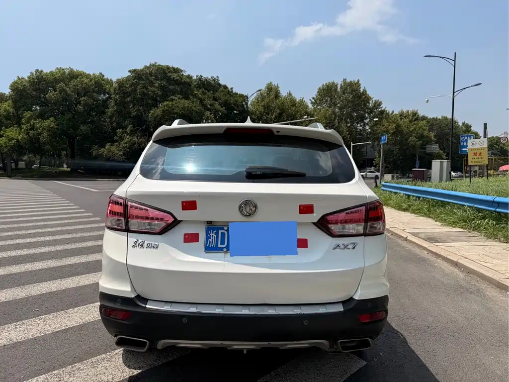 Dongfeng Fengshen AX7 2015 — фото 6