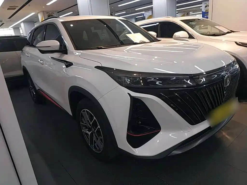 Changan CS75PLUS 2023 — фото 4