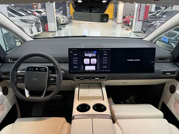 Li Auto MEGA 2026