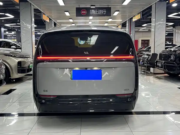 Li Auto MEGA 2026