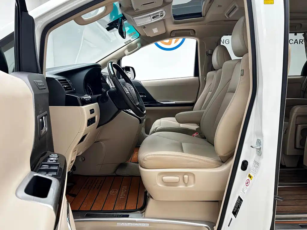 Toyota Alphard 2015 — фото 5