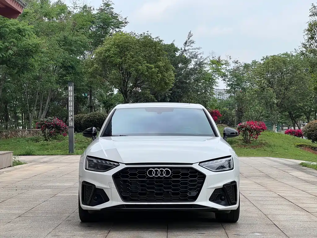 Audi A4L 2025