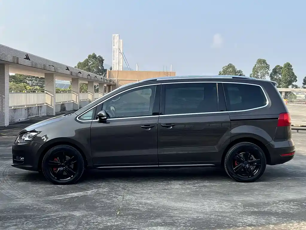 Volkswagen Sharan 2016 — фото 8