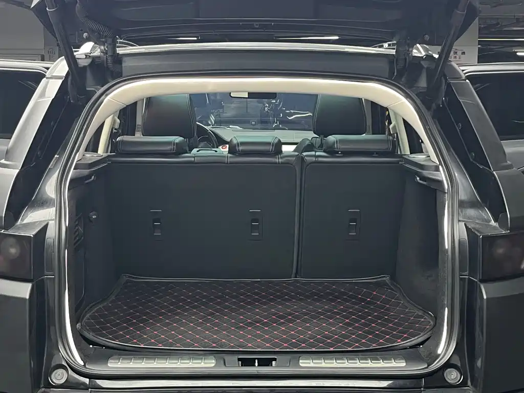 Land Rover Range Rover Evoque 2015 — фото 29