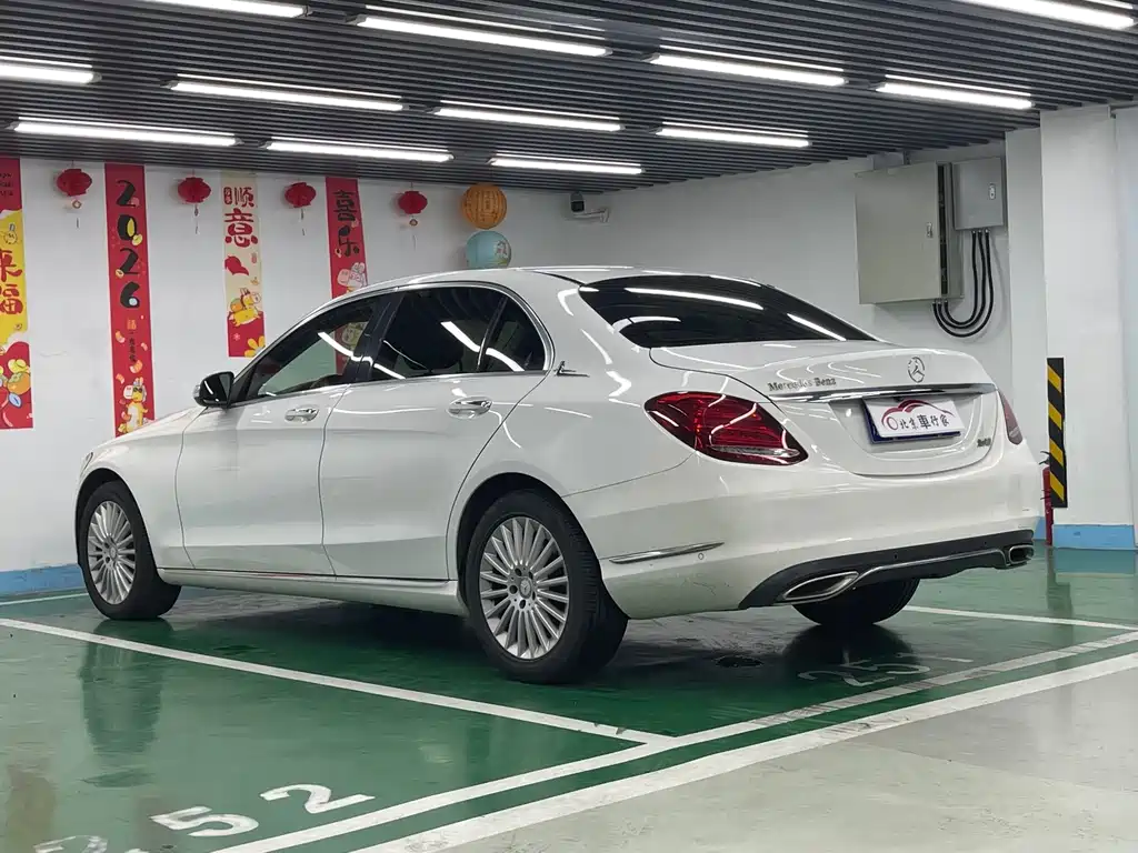 Mercedes-Benz C-Class 2017