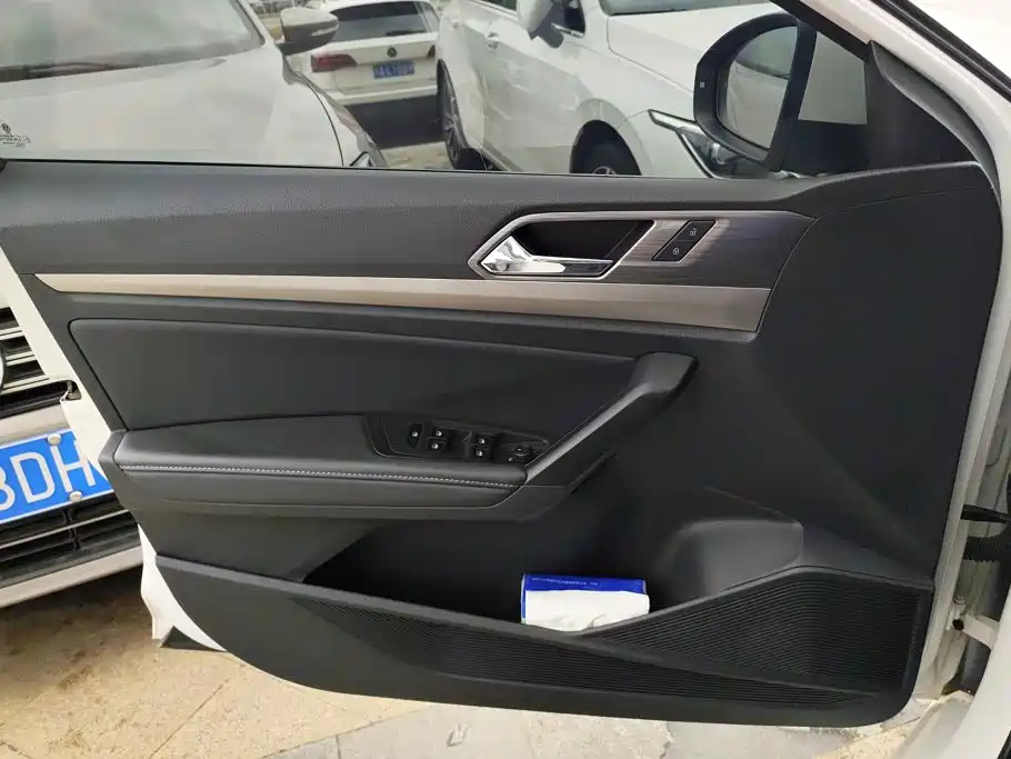 Volkswagen Lavida 2022