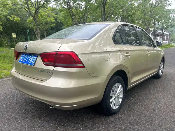 Volkswagen Santana 2013