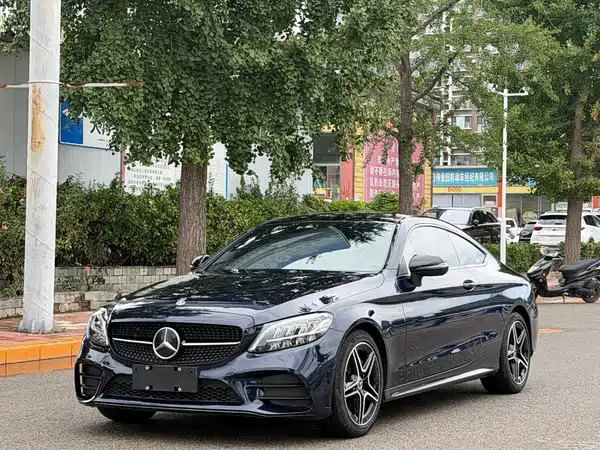 Mercedes-Benz C-Class 2023