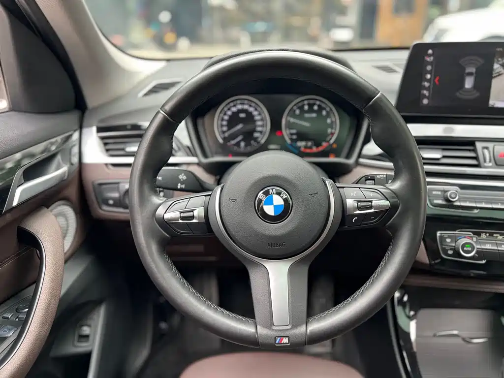 BMW X1 2022 — фото 12