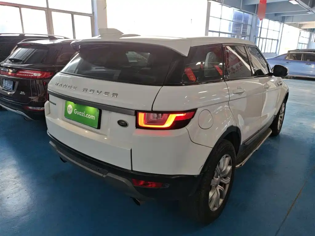 Land Rover Evoque 2017 — фото 7