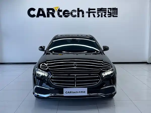 Mercedes-Benz E-Class 2023