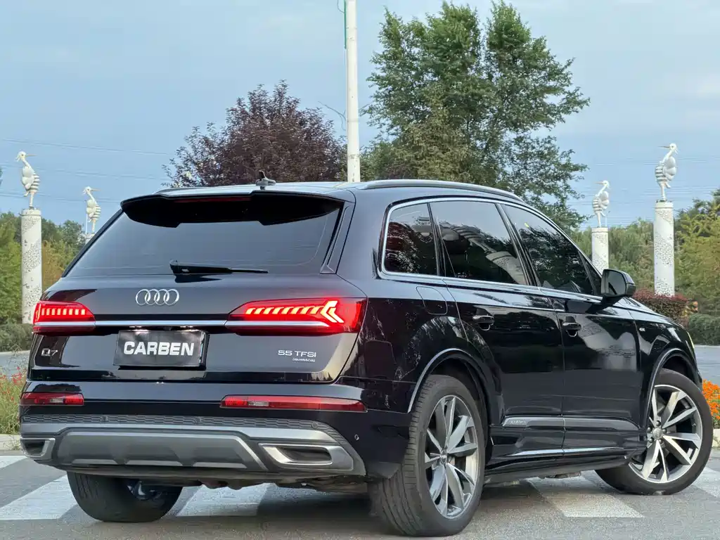 Audi Q7 2020 — фото 5
