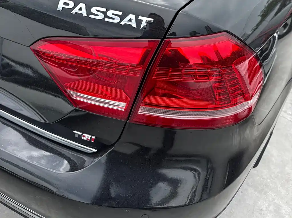 Volkswagen Passat 2014 — фото 5
