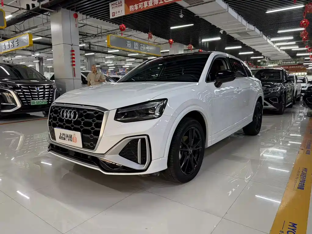 Audi Q2L 2022