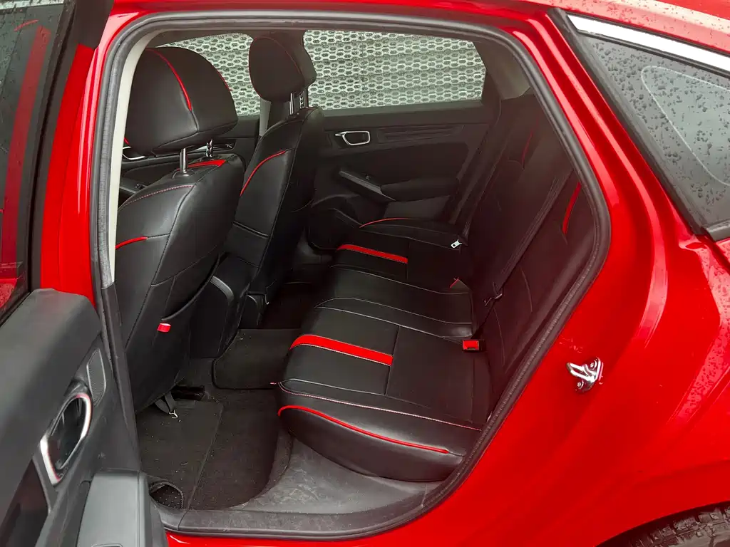 Honda Civic 2022 — фото 13