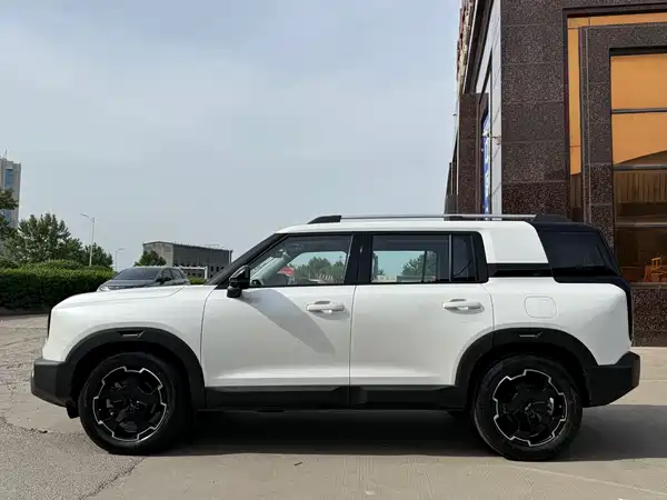 BAIC BJ30 2024